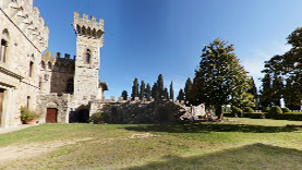 vista panoramica di Badia a Passignano giardino vista 1